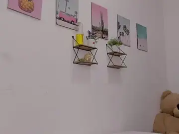 Stripchat Adult Webcams of Emma_lean