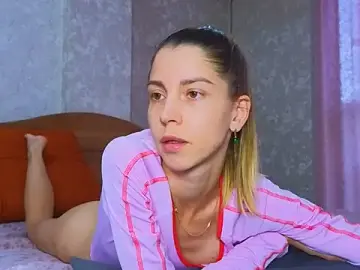 Stripchat Adult Video Chat of Kristi_Wolf