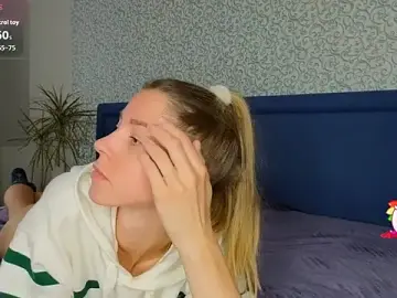 Stripchat Best live sex cam show of Kristi_Wolf