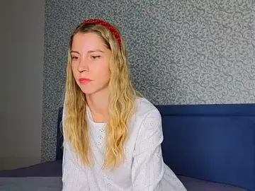 Stripchat Live Porn of Kristi_Wolf