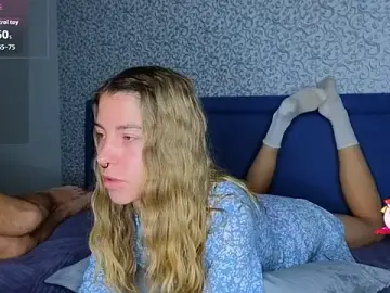 Stripchat Watch Live Sex Cams of Kristi_Wolf