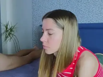 Stripchat Free Porn Cam of Kristi_Wolf