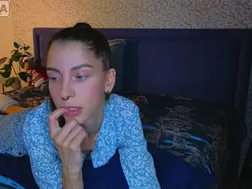 Stripchat Sex Cam of Kristi_Wolf