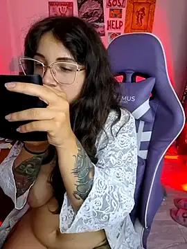 Stripchat Nude Webcam of Aria_Bennett21