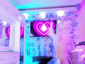 Stripchat Free Porn Cam of The_Hot_Ts_Dolls