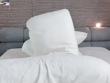 Stripchat Sex Cam of bejeni-sweet