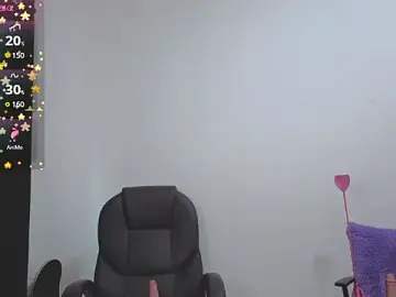 Stripchat Free Live Porn of Kiara-Rider