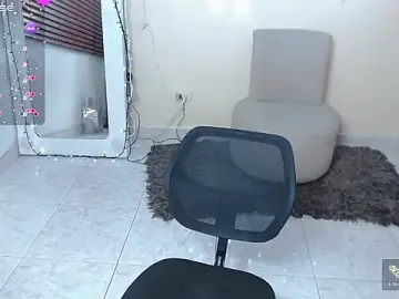 Stripchat Free Live Porn of NicoleSantana