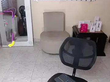 Stripchat Adult Video Chat of NicoleSantana