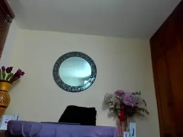 Stripchat Adult Webcam of NicoleSantana