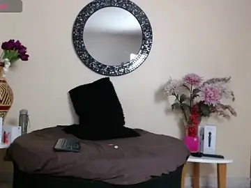 Stripchat Watch Live Sex Cams of NicoleSantana