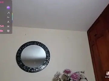Stripchat Free Live Porn of NicoleSantana