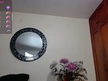 Stripchat Sex Chat of NicoleSantana