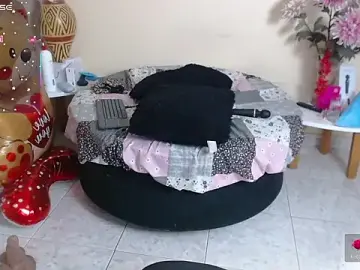 Stripchat Free Porn Cam of NicoleSantana