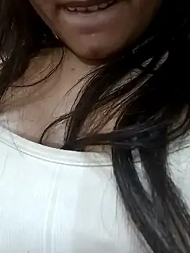 Stripchat Adult Video Chat of CuteSarikaLIVE