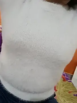 Stripchat Live Sex Cam of CuteSarikaLIVE