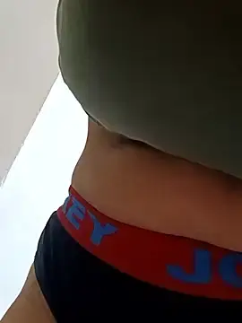 Stripchat Free Porn Cam of CuteSarikaLIVE