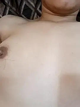 Stripchat Adult Video Chat of CuteSarikaLIVE