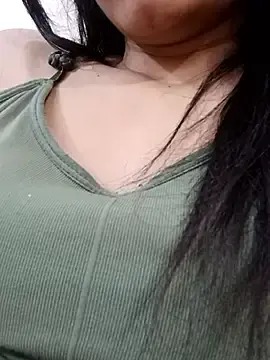 Stripchat Best Webcam of CuteSarikaLIVE