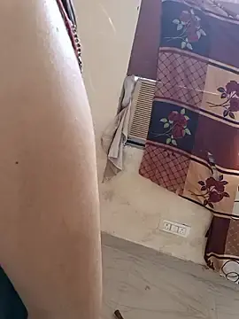 Stripchat Sex Cam of CuteSarikaLIVE