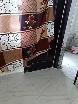 Stripchat Adult Video Chat of CuteSarikaLIVE