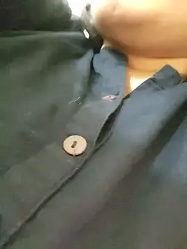 Stripchat Live Sex of CuteSarikaLIVE