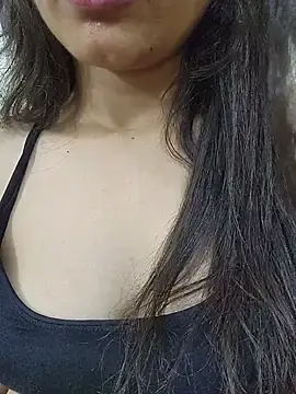 Stripchat Live Sex of CuteSarikaLIVE