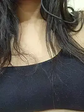 Stripchat Watch Live Sex Cams of CuteSarikaLIVE