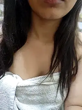 Stripchat Free Porn Cam of CuteSarikaLIVE
