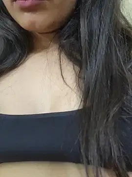 Stripchat Live Sex Cam of CuteSarikaLIVE