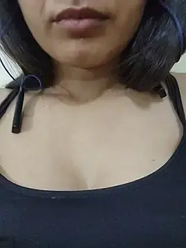 Stripchat Free Live Porn of CuteSarikaLIVE