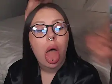 Stripchat Best Webcam of hot_crystal