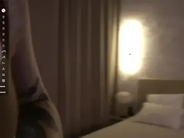 Stripchat Free Live Porn of RaiArgand