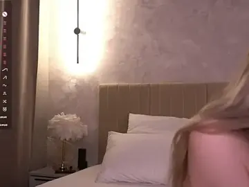 Stripchat Free Live Porn of RaiArgand