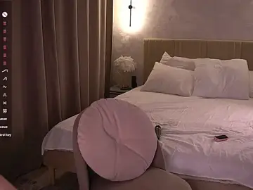 Stripchat Free Porn Cam of RaiArgand