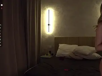 Stripchat Free Porn Cam of RaiArgand