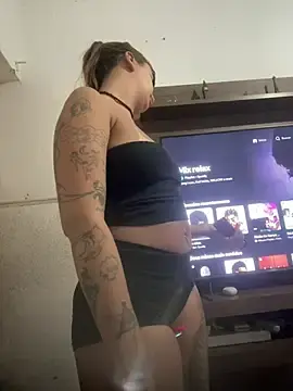 Stripchat Adult Webcam of pepsicolacouple