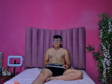 Stripchat Watch Live Sex Cams of JustiinJazmin