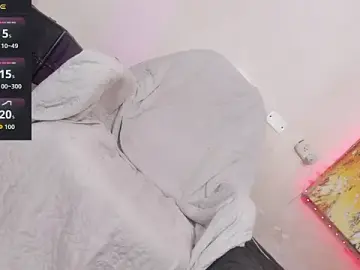 Stripchat Free Porn Cam of MissCarolinne