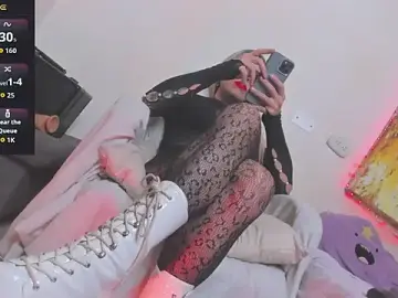 Stripchat Live Sex of MissCarolinne