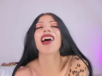 Stripchat Adult Video Chat of selena_robertss_