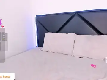 Stripchat Sex Chat of ScarlettAndClark