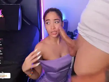 Stripchat Free Porn Cam of ScarlettAndClark