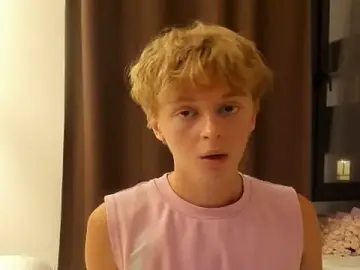 Stripchat Nude Webcam of angelAndyy