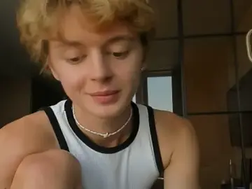 Stripchat Free Porn Cam of angelAndyy