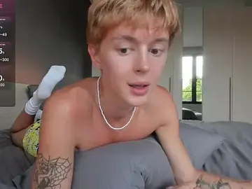 Stripchat Live Porn of angelAndyy