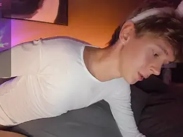 Stripchat Free Live Porn of angelAndyy