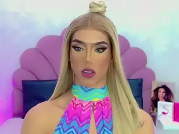 Stripchat Watch Live Sex Cams of briana_sex32