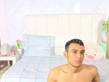 Stripchat Nude Webcam of Antonella_and_axel_