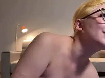 Stripchat Live Sex Cam of Love_plat1na